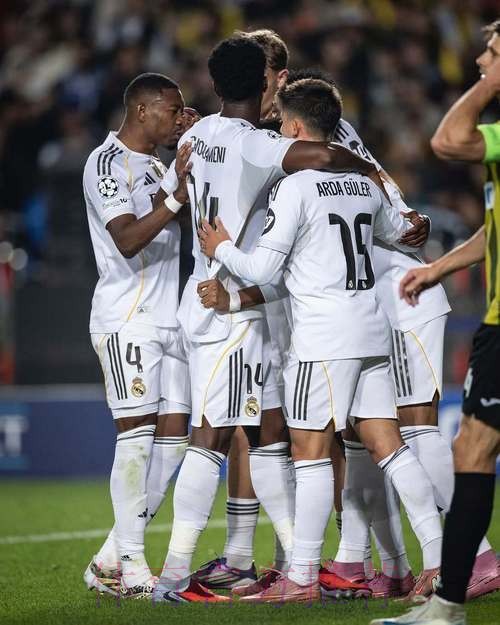 罗马诺:阿拉巴接近复出&皇马依然信任他 罗马诺:阿拉巴接近复出&皇马依然信任他